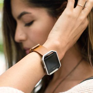 Ví da cầm tay nam luôn thể hiện được sự mạnh mẽ cho đấng mày râu
